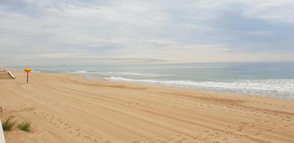 Piles Playa Beach Apartment エクステリア 写真